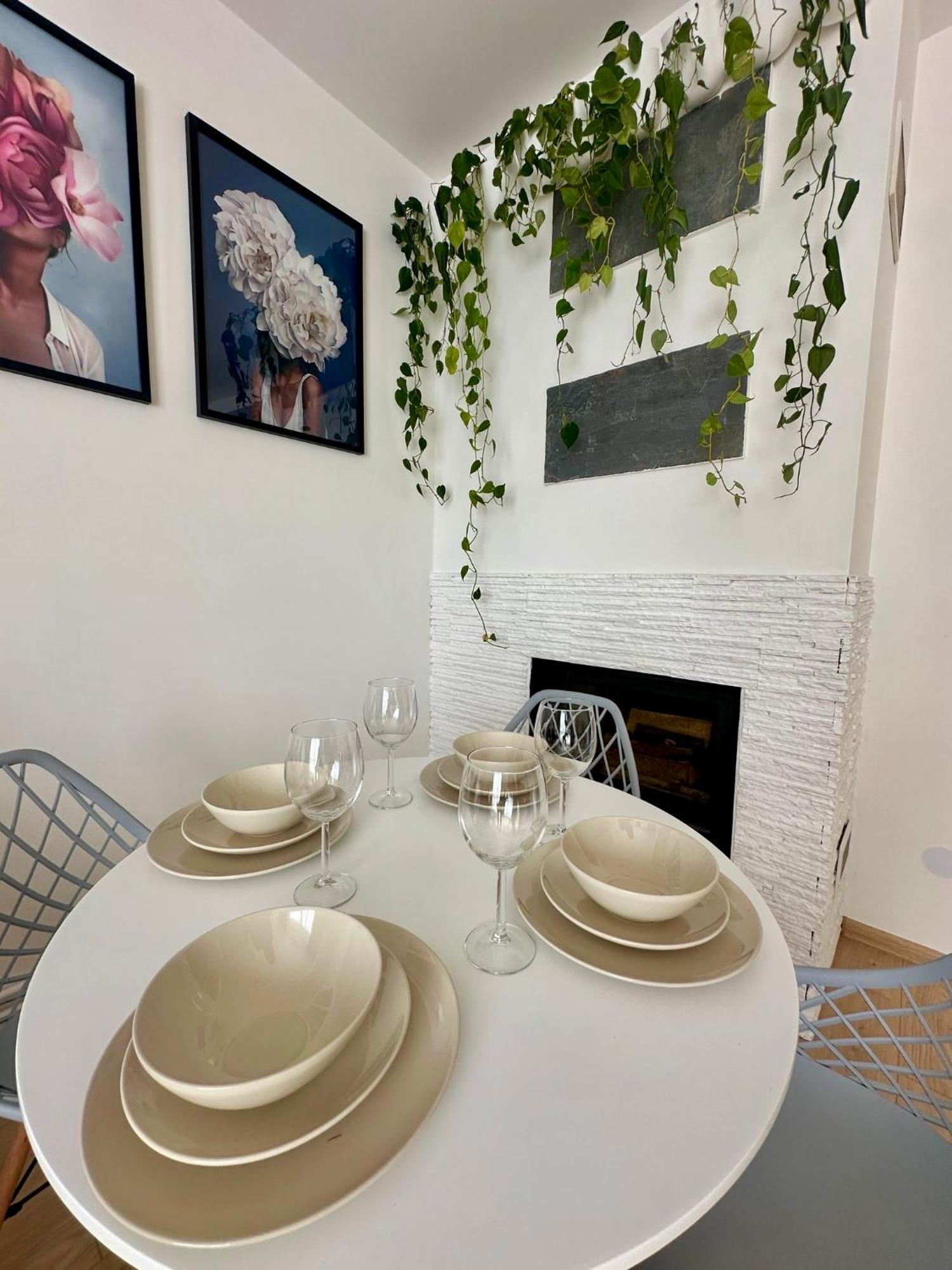 Apartament Wisteria Przemyśl Extérieur photo